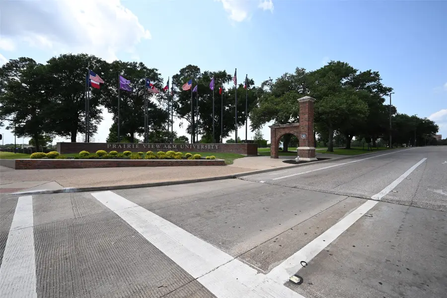109 Dooley #A, Prairie View, TX 77445 - #2