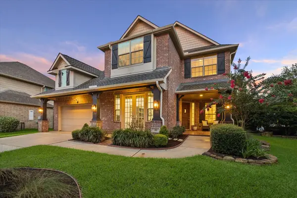 26 S Pinto Point Circle, The Woodlands, TX 77389