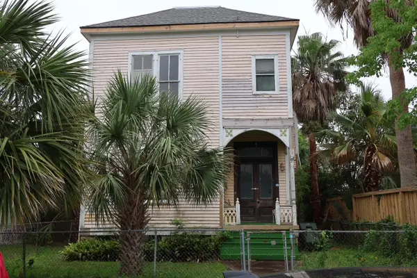 919 Winnie Street, Galveston, TX 77550