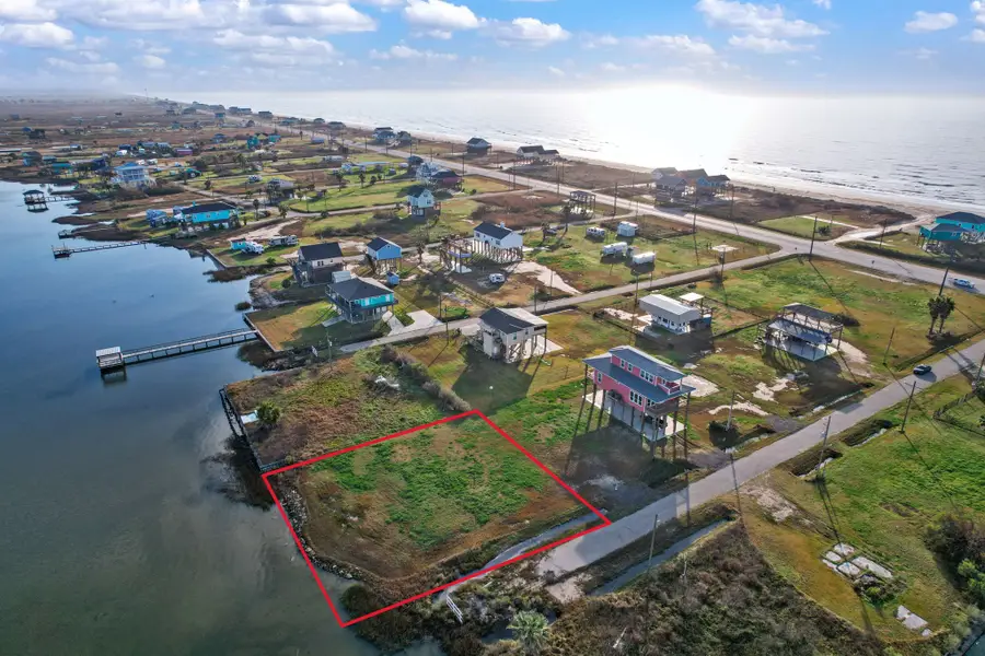 1050 N Margaret Road, Gilchrist, TX 77617 - #2