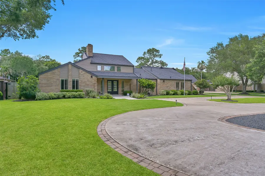 1208 Tall Pines Drive, Friendswood, TX 77546 - #2
