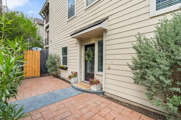 2316 Beall Street, Houston, TX 77008