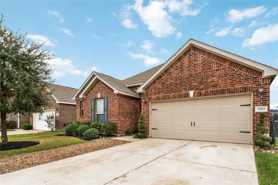 5203 Castle Discordia Street, Katy, TX 77493 - Image #2
