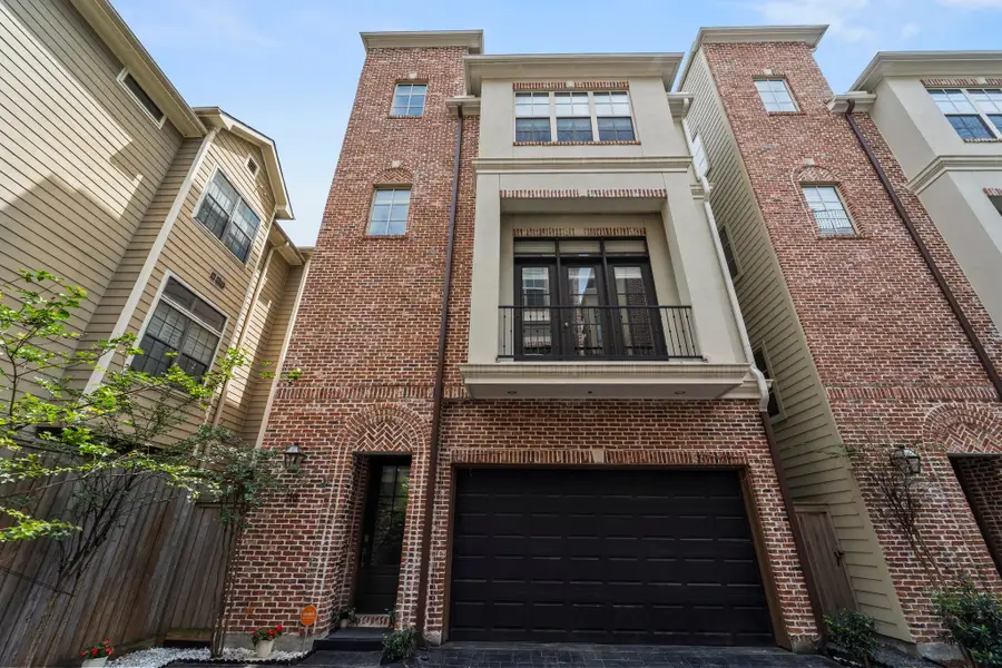 118 Reinerman Street, Houston, TX 77007 - Image #2