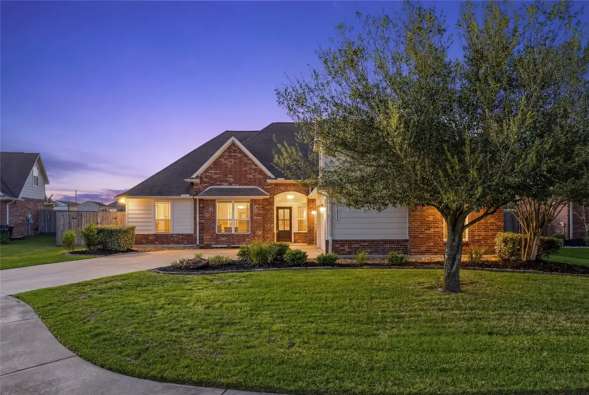 11711 Diamond Court, Monterey Belvieu, TX 77535 - #1