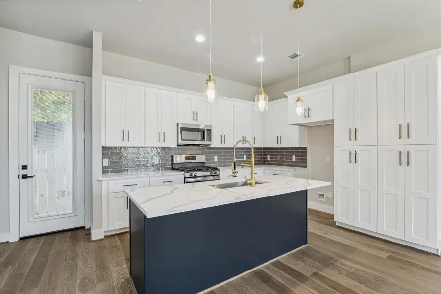 5809 Mansfield Heights Ln, Houston, TX 77091 - #3