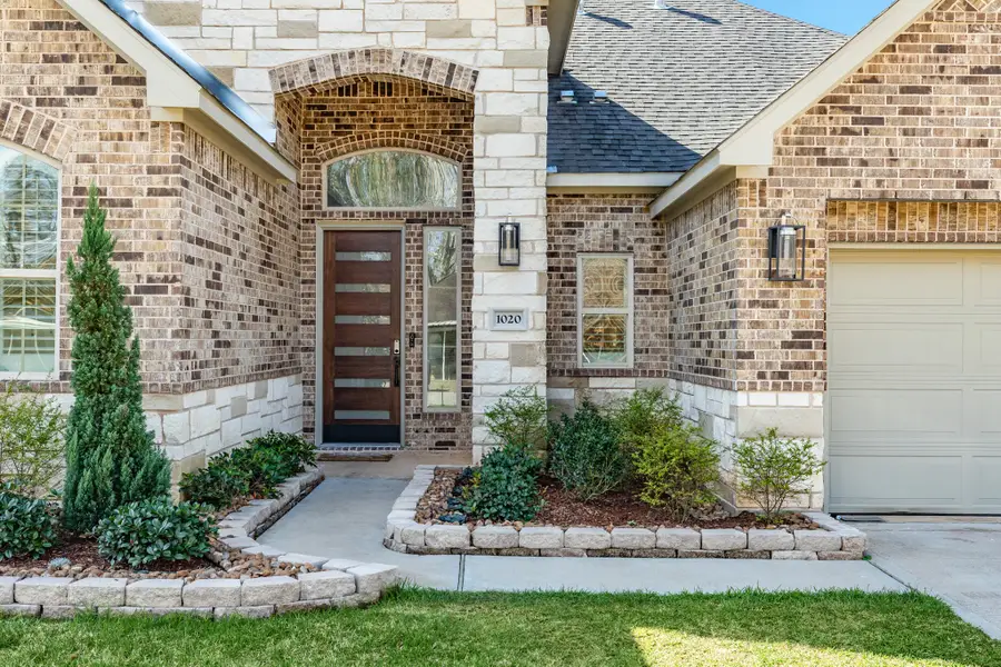 1020 Oak Street, West Columbia, TX 77486 - #3