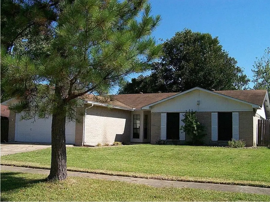 15323 Mira Vista Drive, Houston, TX 77083 - Image #2