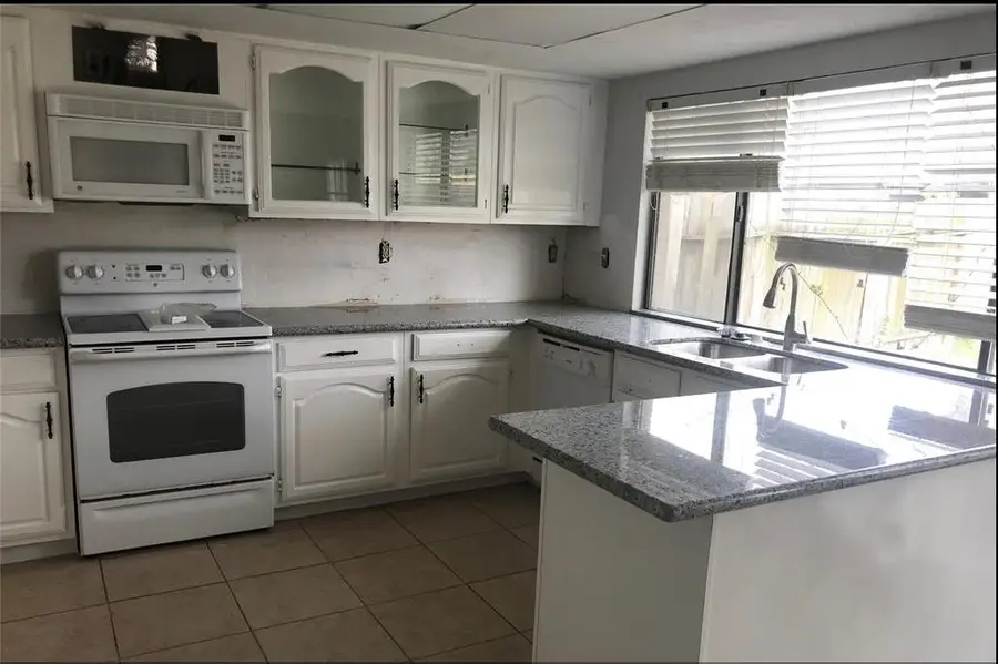 15323 Mira Vista Drive, Houston, TX 77083 - Image #3