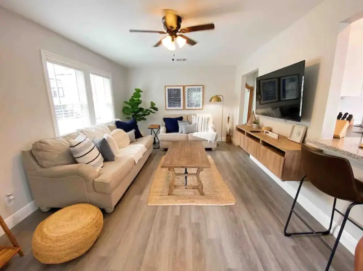 4312 Avenue O 1/2, Galveston, TX 77550 - #1