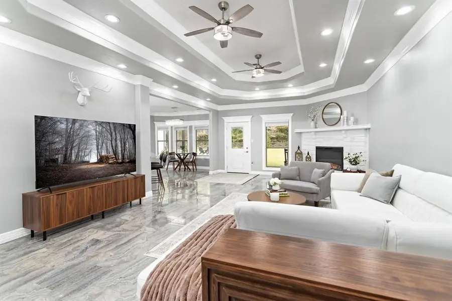 9010 Terry Estates Drive, Orange, TX 77630 - Image #2