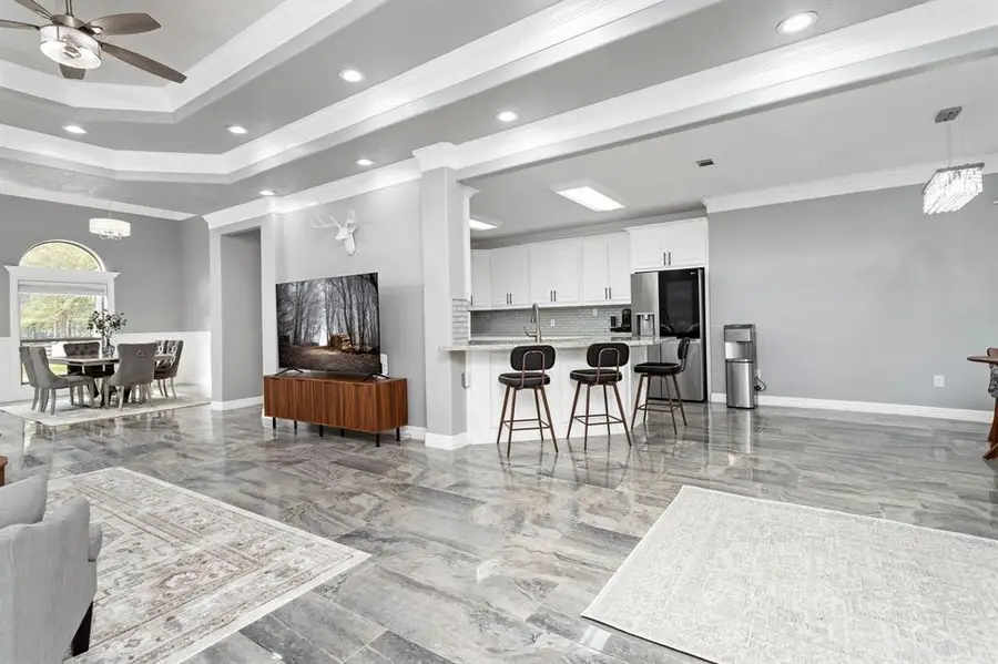 9010 Terry Estates Drive, Orange, TX 77630 - Image #3