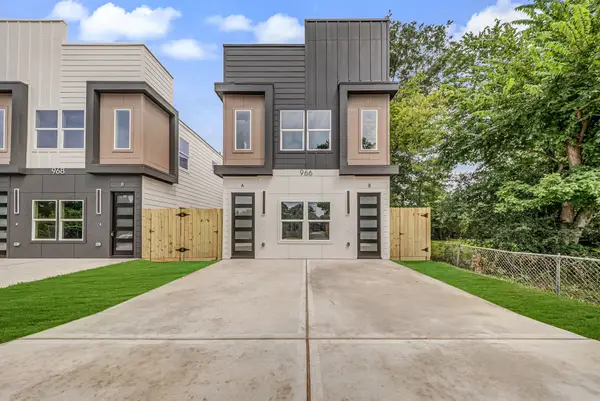 966 South Lane #A/B, Houston, TX 77088