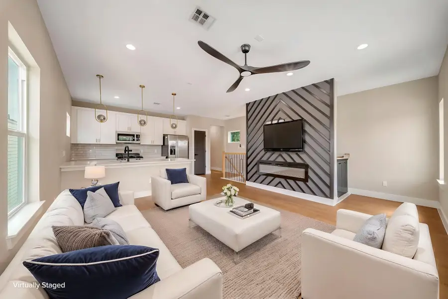 966 South Lane #A/B, Houston, TX 77088 - #2