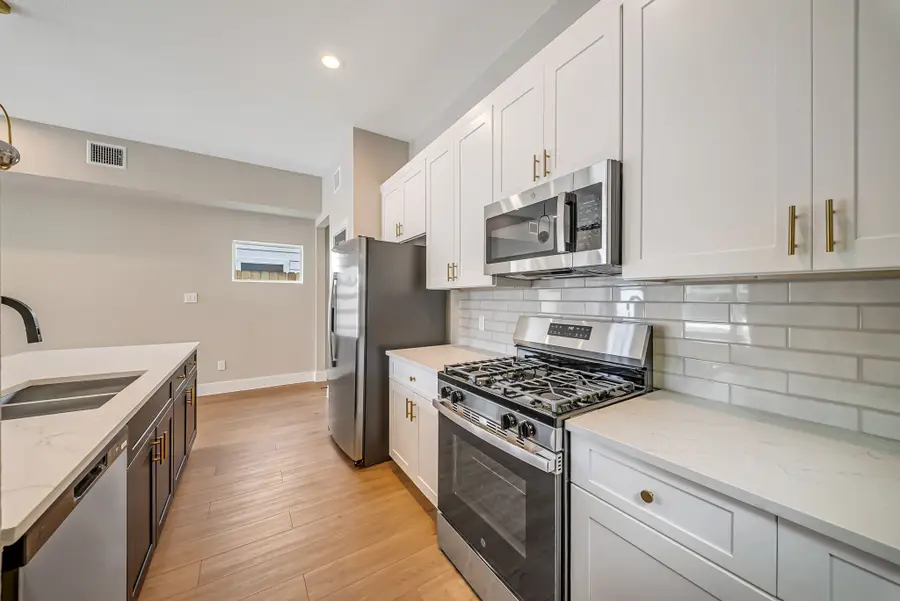 966 South Lane #A/B, Houston, TX 77088 - #3