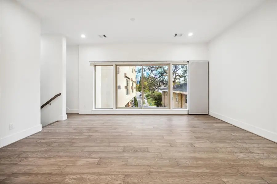 710 Stanford Street #C, Houston, TX 77019 - #3