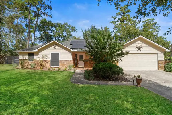 7014 Charred Pine Drive, Magnolia, TX 77354