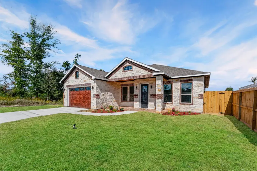 1109 Long Leaf Pine Street, Huffman, TX 77336 - Image #2