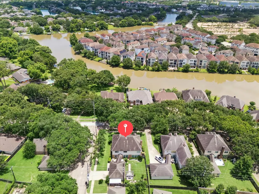 906 Venice Street, Sugar Land, TX 77478 - #3