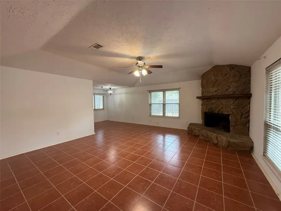 4722 Enchanted Rock Lane, Spring, TX 77388 - Image #2