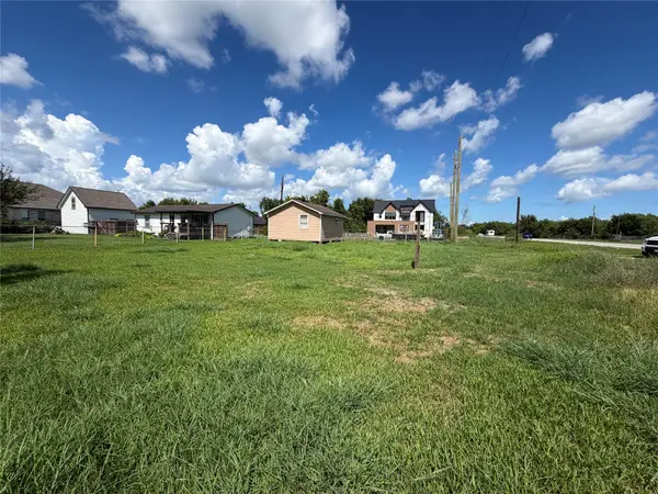 3007 Arkansas Avenue, League City, TX 77539