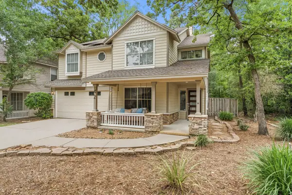 42 W Gaslight Place, The Woodlands, TX 77382