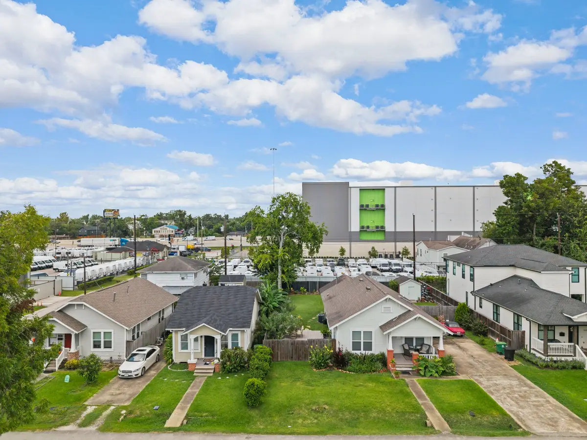 503 & 509 E 28th Street, Houston, TX 77008 - #1