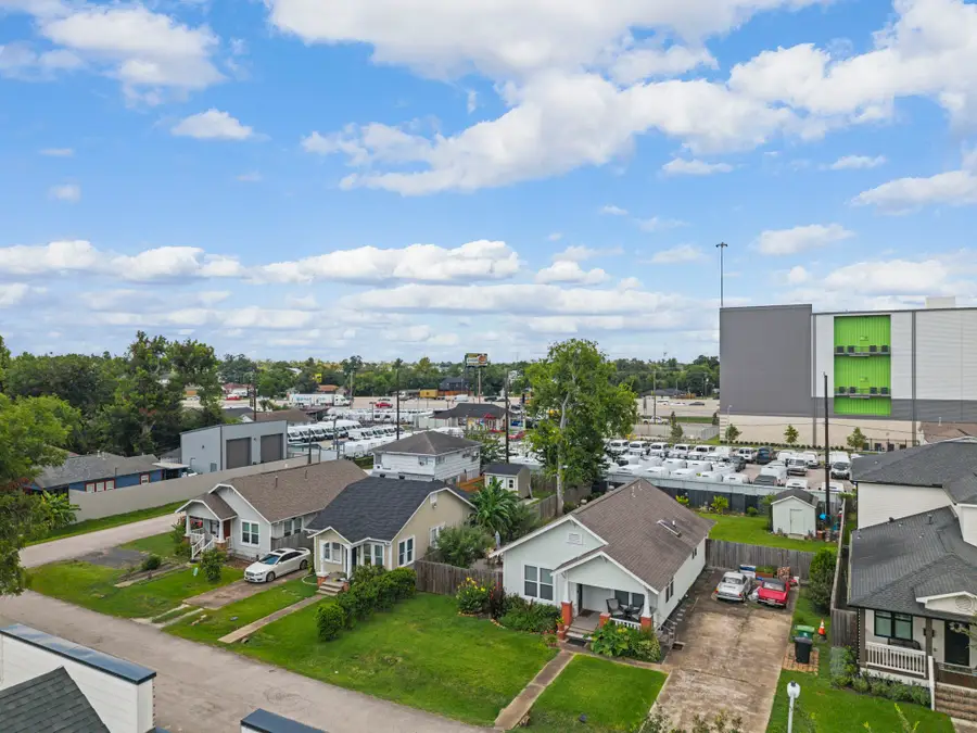 503 & 509 E 28th Street, Houston, TX 77008 - #2