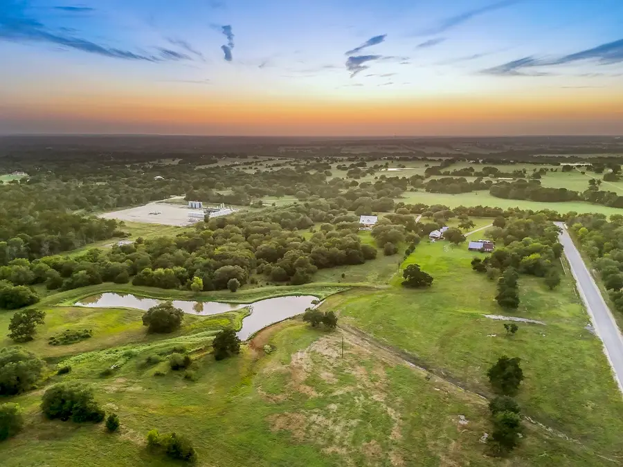 4 Round Top Farms Drive, Round Top, TX 78954 - #2
