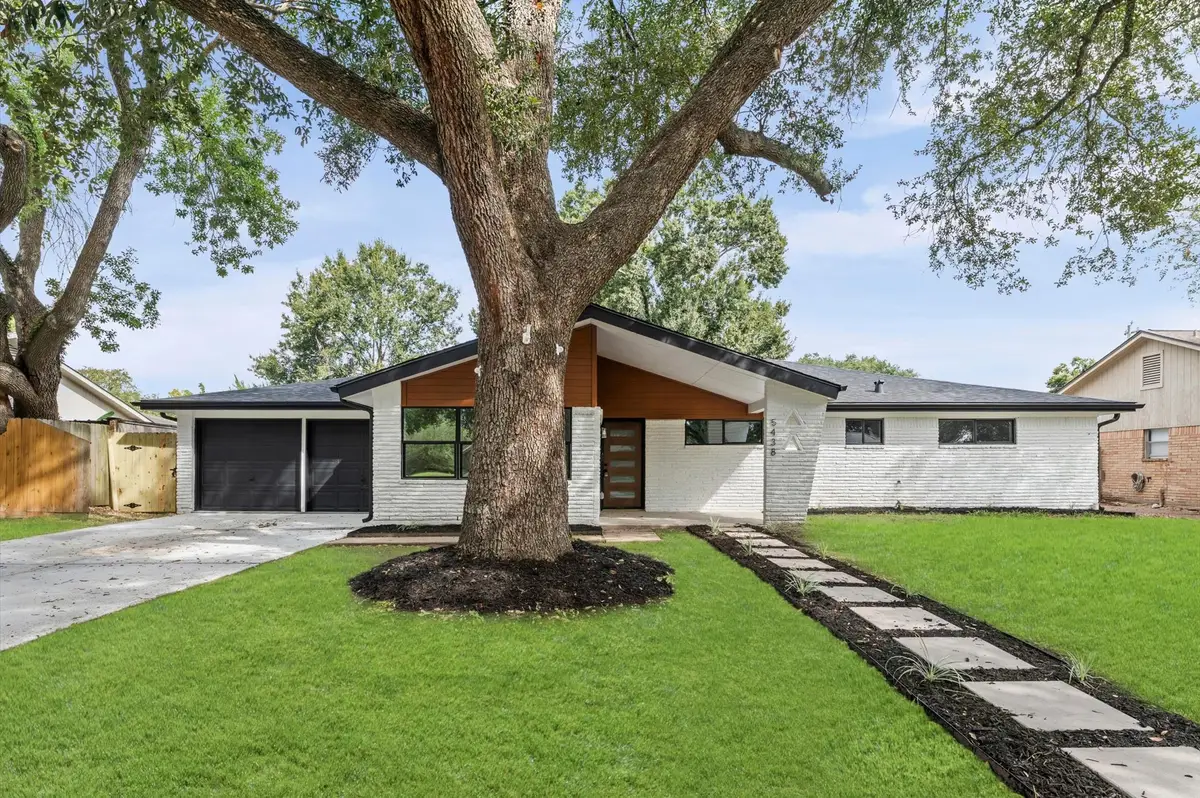 5438 Wigton Drive, Houston, TX 77096 - #1