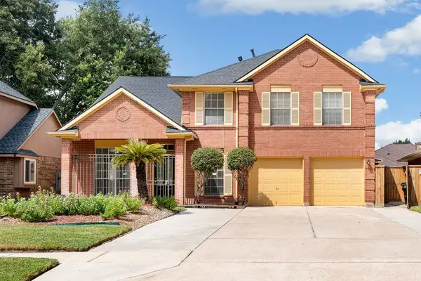 11423 Weathering Oaks Drive, Houston, TX 77066