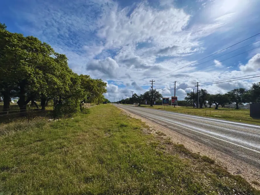718 E Fm 243, Bertram, TX 78605 - #2