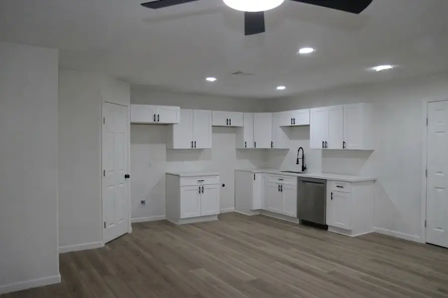 1623 W 6th Street, Freeport, TX 77541 - #3