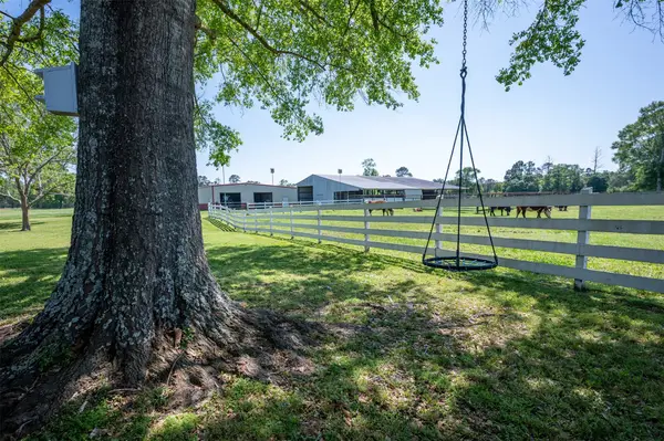 219 County Road 4800, Warren, TX 77664