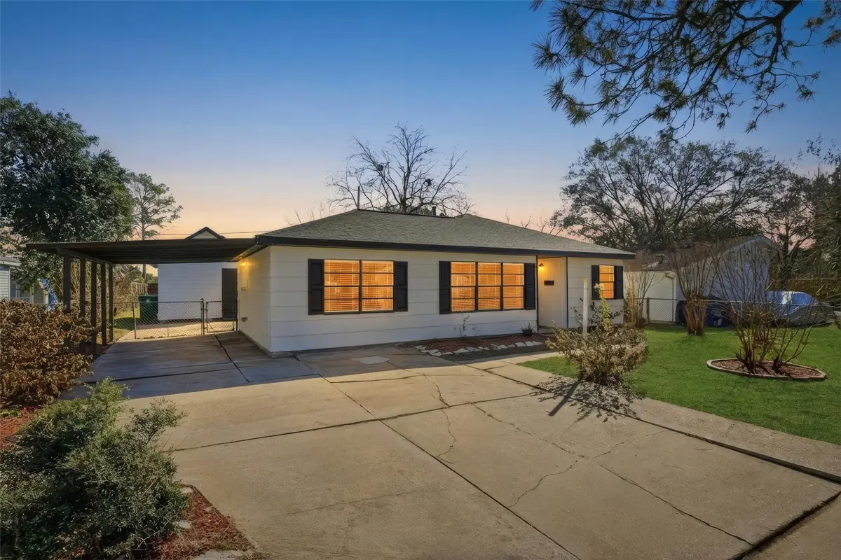 13915 Nitida Street, Houston, TX 77045 - Image #1