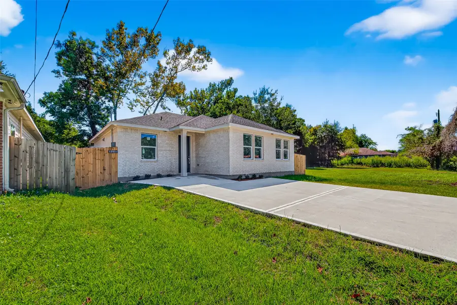 5921 Jackson Lane, Texas City, TX 77591 - #2