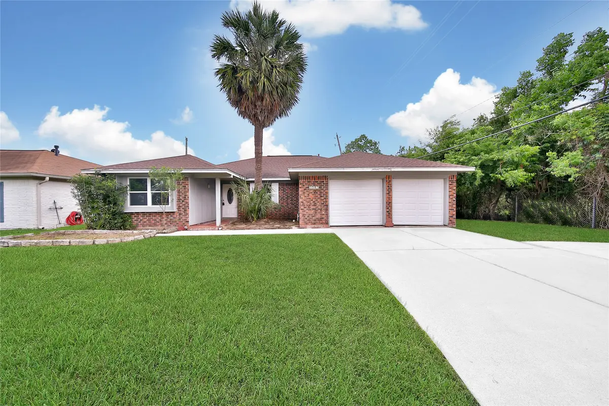 3915 Sailfish Lane, La Porte, TX 77571 - #1
