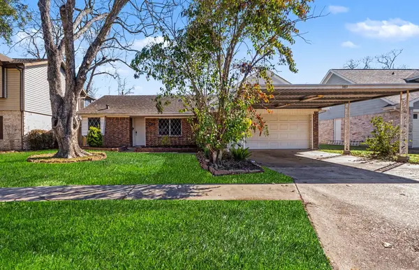 3453 Pine Lane, Deer Park, TX 77536