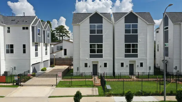 1650 W Tidwell Road, Houston, TX 77091