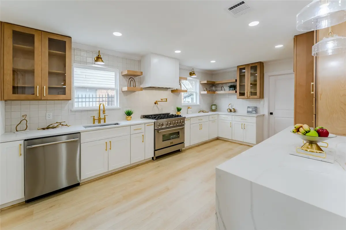 6027 Valkeith Drive, Houston, TX 77096 - #1