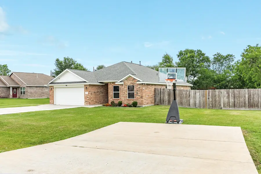 6108 Fox Ridge Drive #R453E, Angleton, TX 77515 - #3