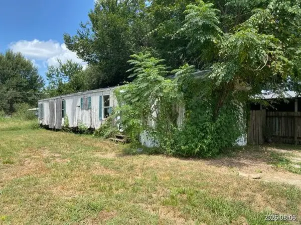1615 1st Street, Hempstead, TX 77445