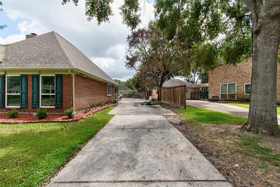 11727 Mighty Redwood Drive, Pasadena, TX 77059 - #3