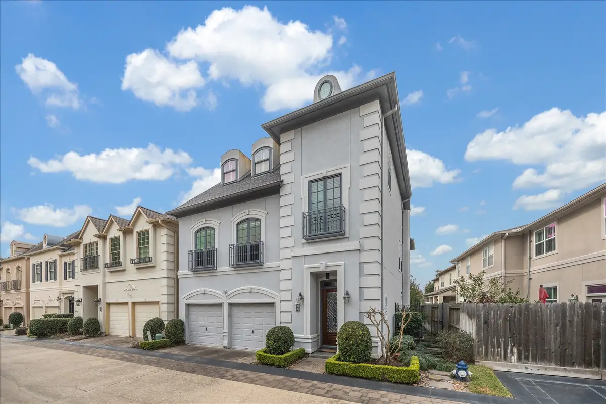 33 Milan Estates, Houston, TX 77056 - #1