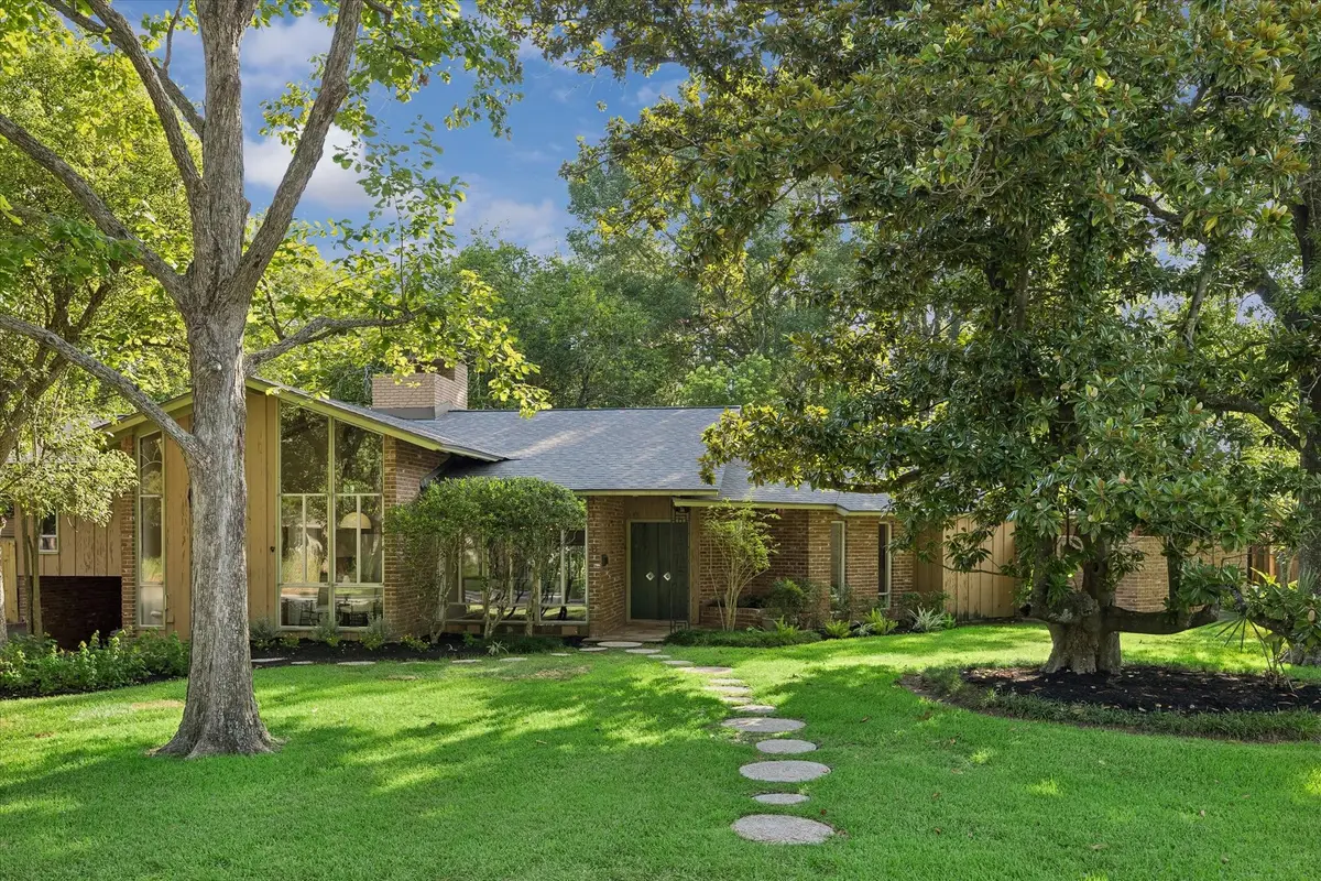 1119 Green Valley Drive, Spring Valley Village, TX 77055 - #1