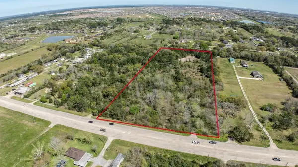 2701 Fm 646 Road N, League City, TX 77510