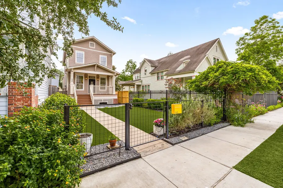 948 Ashland Street, Houston, TX 77008 - #2