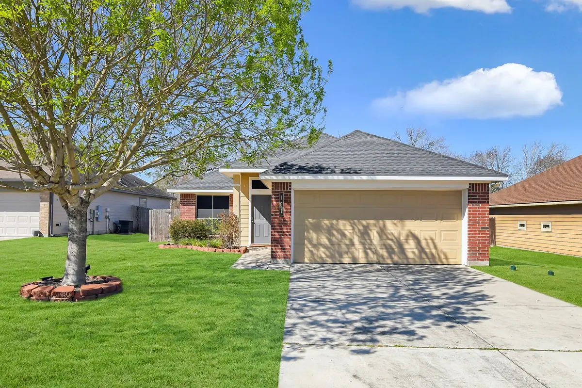 151 Doe Run Drive, Huntsville, TX 77320 - #1