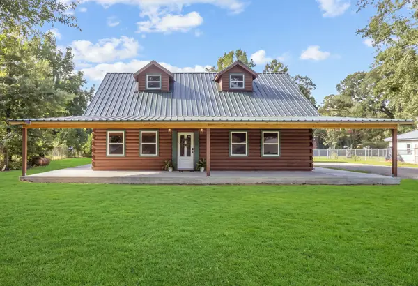 8682 Cedar Drive, Lumberton, TX 77657