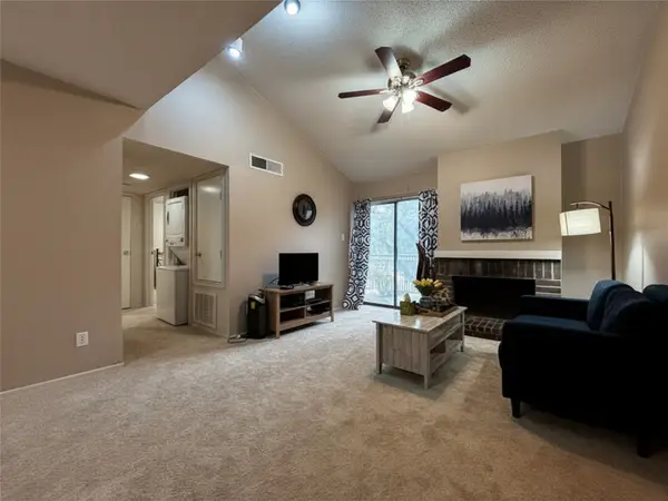 7900 N Stadium Drive #16, Houston, TX 77030